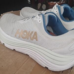 HOKA One One Gaviota 5